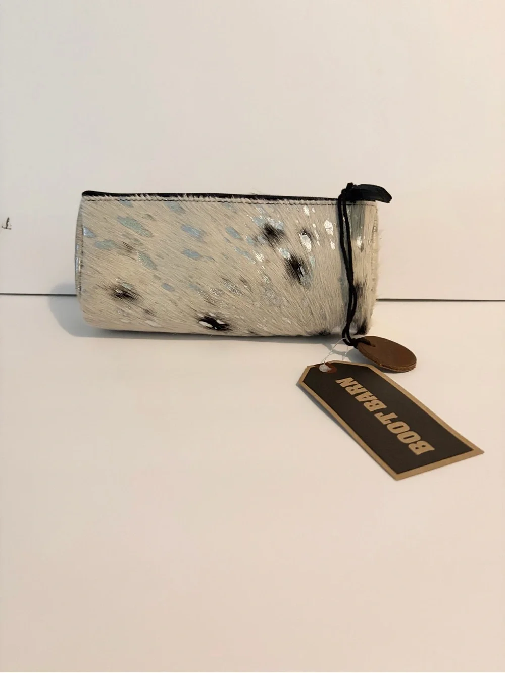 Boot Barn Cowhide Cosmetic Bag NWT Hair on Hide Metallic Silver Makeup Pouch